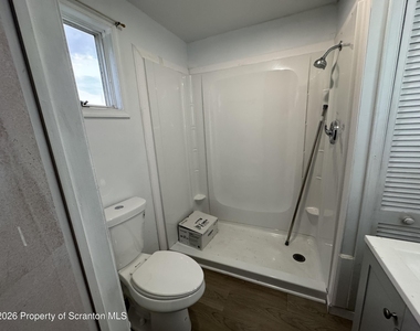 233 Reese Street - Photo Thumbnail 18