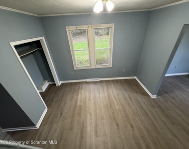 233 Reese Street - Photo Thumbnail 13