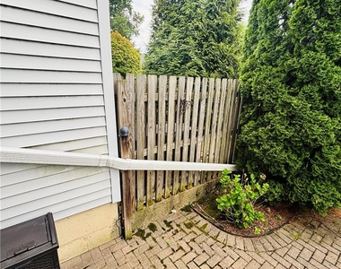 2427 Linksman Lane - Photo Thumbnail 49