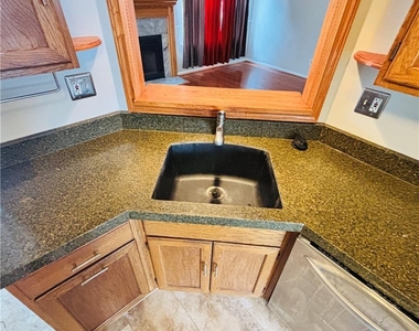 2427 Linksman Lane - Photo Thumbnail 6