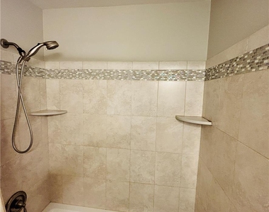 2427 Linksman Lane - Photo Thumbnail 33