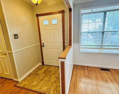 2427 Linksman Lane - Photo Thumbnail 2