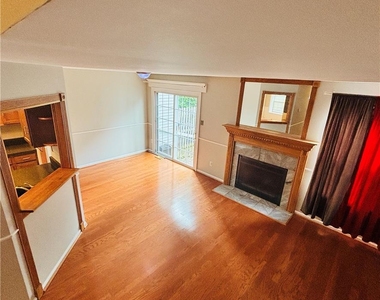 2427 Linksman Lane - Photo Thumbnail 19