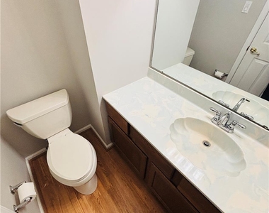 2427 Linksman Lane - Photo Thumbnail 15