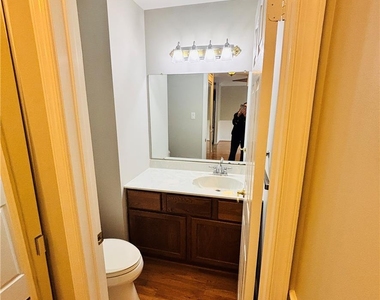 2427 Linksman Lane - Photo Thumbnail 16
