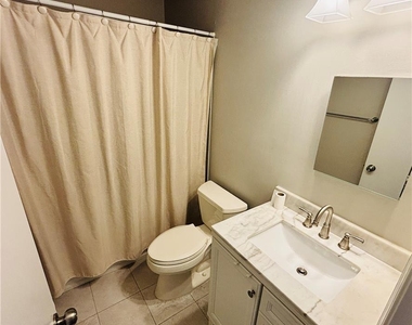 2427 Linksman Lane - Photo Thumbnail 36