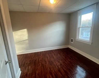 10 Valley Street - Photo Thumbnail 7