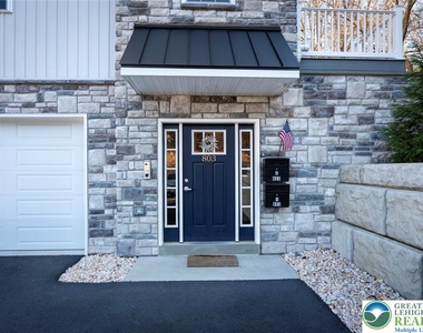 803 Atlantic Street - Photo Thumbnail 2