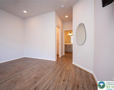 803 Atlantic Street - Photo Thumbnail 21