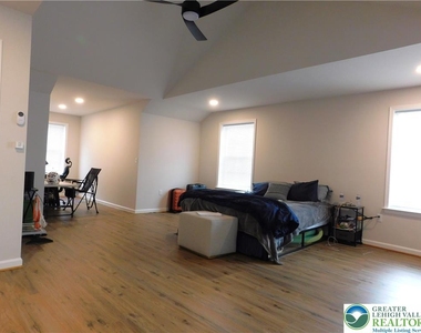 803 Atlantic Street - Photo Thumbnail 37