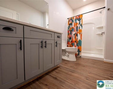 803 Atlantic Street - Photo Thumbnail 18