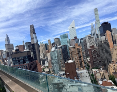 54th St & 1st Ave - Photo Thumbnail 9