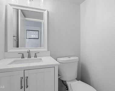 6700 Escondido Drive - Photo Thumbnail 13