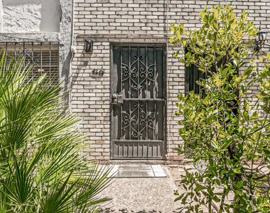6700 Escondido Drive - Photo Thumbnail 1