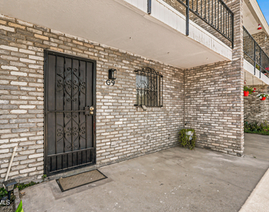 6700 Escondido Drive - Photo Thumbnail 32