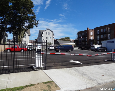 2806 Fairfield Avenue - Photo Thumbnail 21