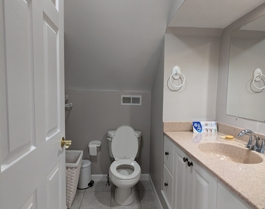 77 Partridge Drive - Photo Thumbnail 5