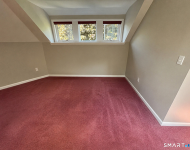 77 Partridge Drive - Photo Thumbnail 4