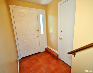 349 Allen Road - Photo Thumbnail 4