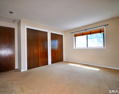 349 Allen Road - Photo Thumbnail 27