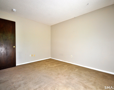 349 Allen Road - Photo Thumbnail 30