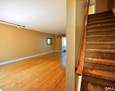349 Allen Road - Photo Thumbnail 18