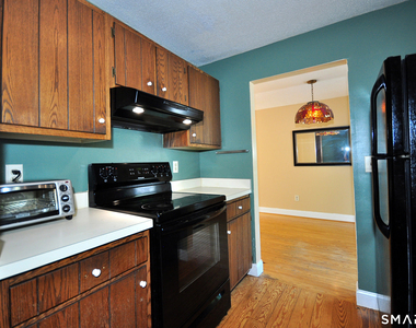 349 Allen Road - Photo Thumbnail 16