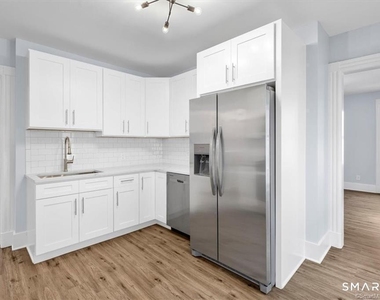55 Admiral Street - Photo Thumbnail 8