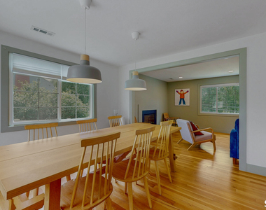 444 Highland Street Streets - Photo Thumbnail 3
