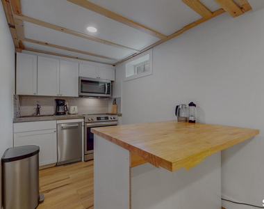 444 Highland Street Streets - Photo Thumbnail 21