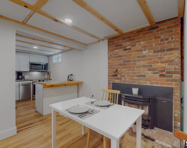 444 Highland Street Streets - Photo Thumbnail 20