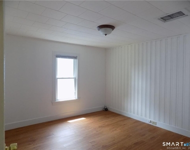 68 Milwaukee Avenue - Photo Thumbnail 12