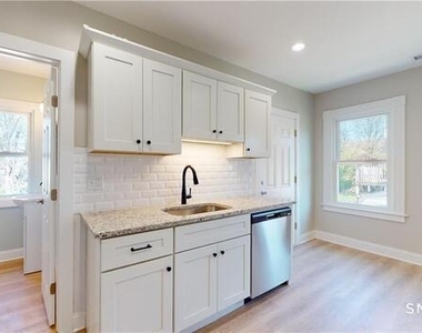 37 Harrison Avenue - Photo Thumbnail 4