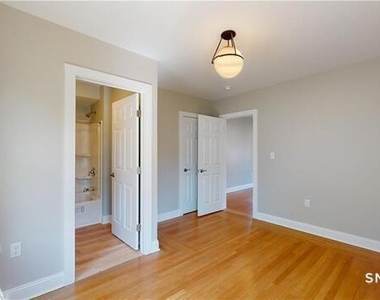 37 Harrison Avenue - Photo Thumbnail 16