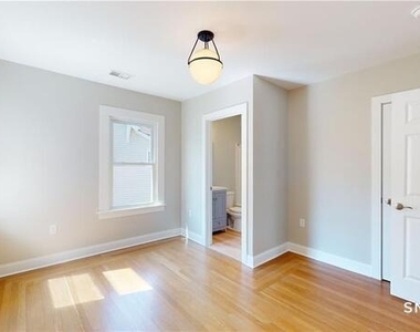37 Harrison Avenue - Photo Thumbnail 15