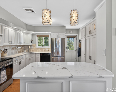 146 Chittenden Field Lane - Photo Thumbnail 6