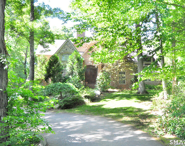 22 Thronebrook Road - Photo Thumbnail 4