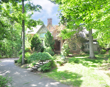22 Thronebrook Road - Photo Thumbnail 1