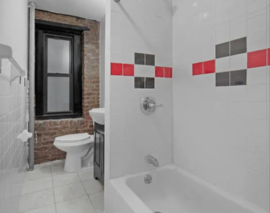 346 East 13th Street - Photo Thumbnail 4
