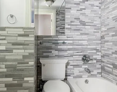 234 West 14th Street - Photo Thumbnail 5