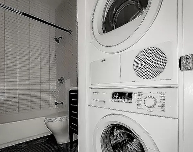 350 3rd Avenue - Photo Thumbnail 6