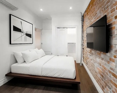 350 3rd Avenue - Photo Thumbnail 4