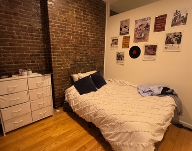 1299 1st Avenue - Photo Thumbnail 3