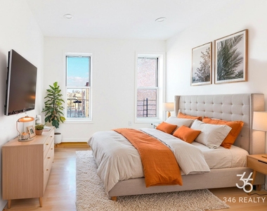 103 Thayer Street - Photo Thumbnail 1