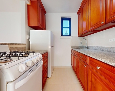 220 East 26th Street - Photo Thumbnail 1