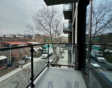 East 19th Street x Tennis Ct  - Photo Thumbnail 5