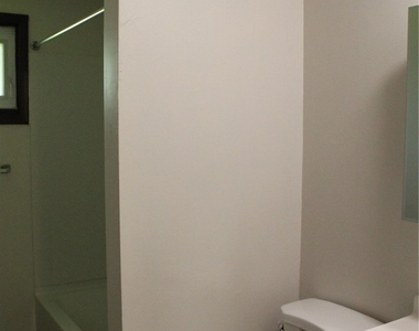 111 Sunshine Drive - Photo Thumbnail 2