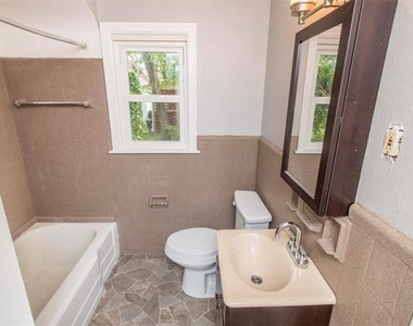 106 E Morris Ave - Photo Thumbnail 10