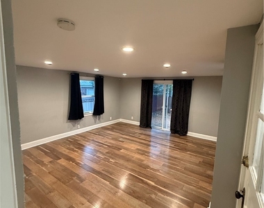 106 E Morris Ave - Photo Thumbnail 8