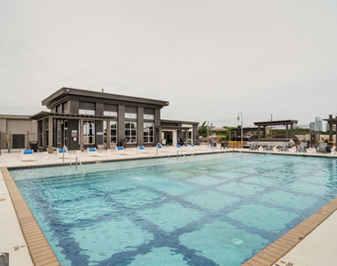 2591 Piedmont Road Ne - Photo Thumbnail 6